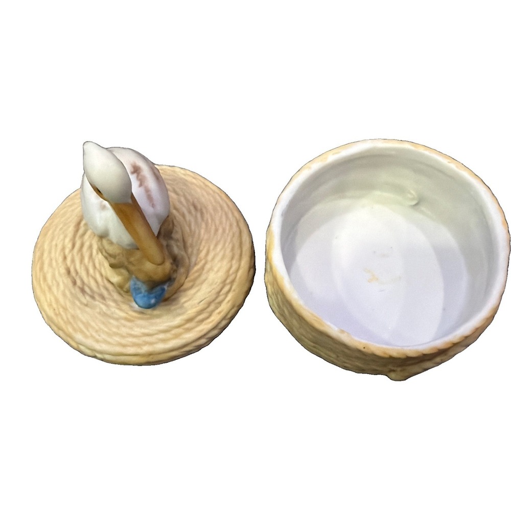 Vintage Porcelain Pelican Trinket Box Bird Nautical Seashore Beach Coast Covered - Picture 4 of 9